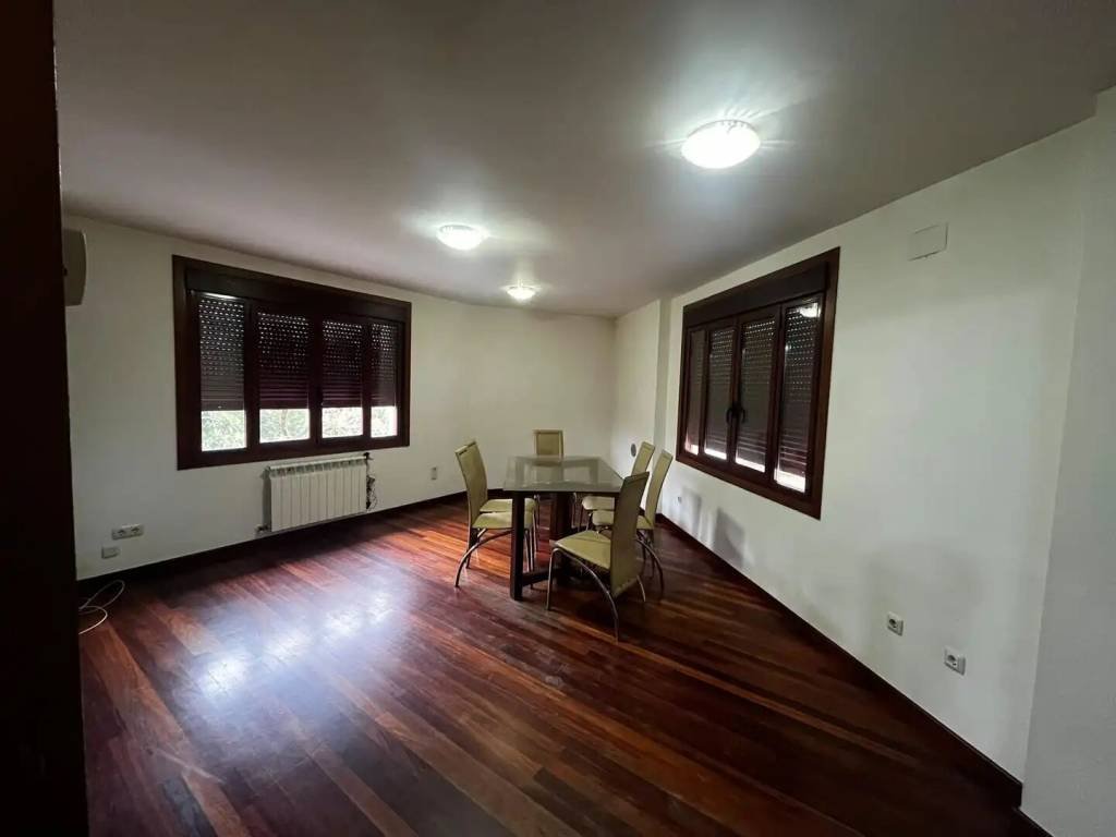 Casa de 180 m² a San Cibrao das Viñas