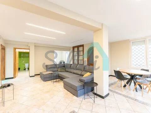 Casa de 345 m² en Gijón
