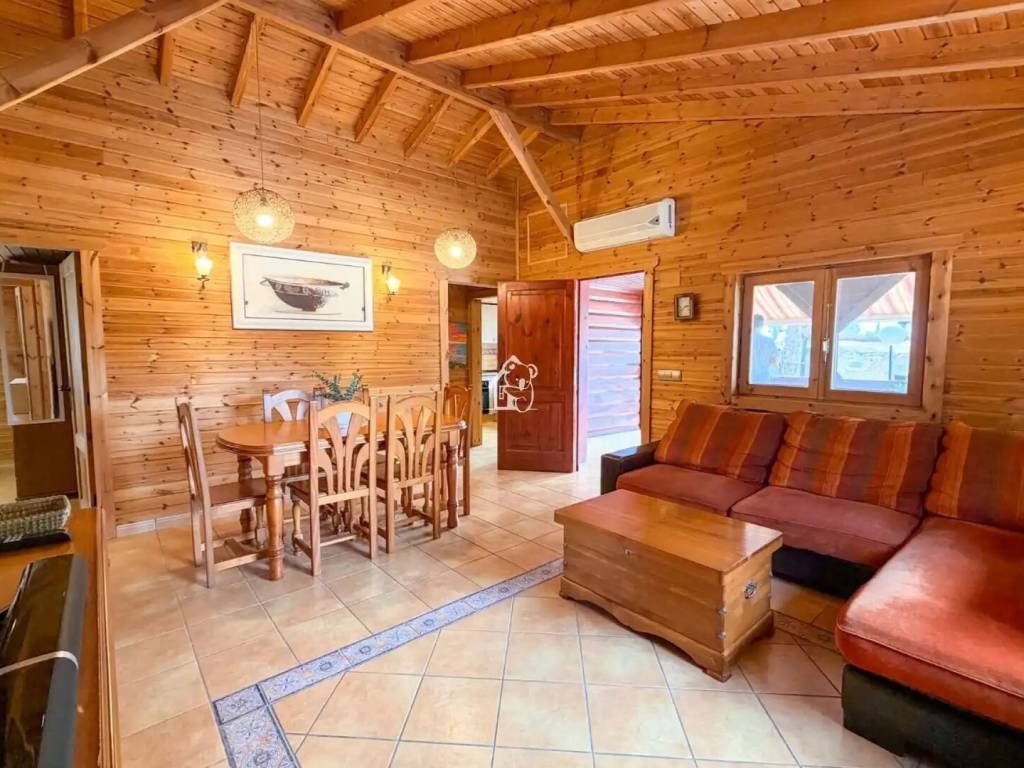Casa de 80 m² a Oriola