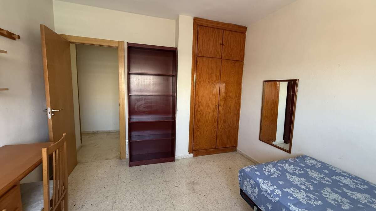 Piso de 110 m² en Granada
