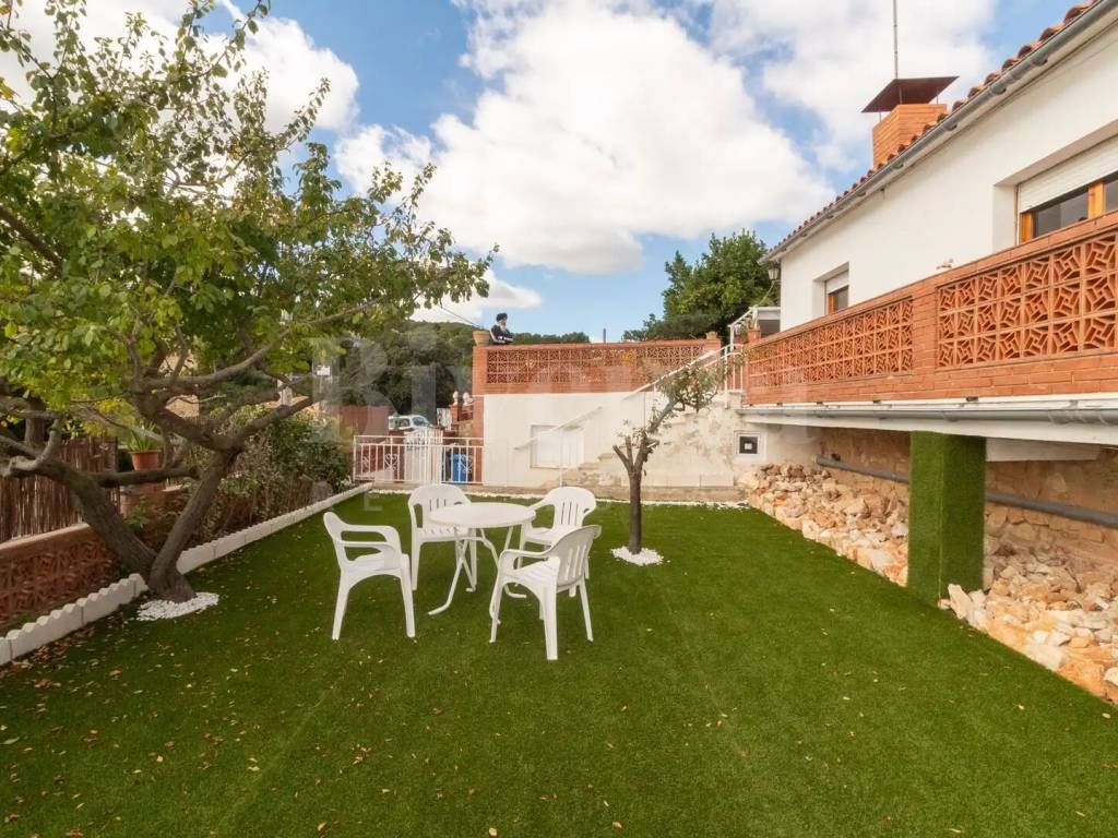 Casa de 90 m² en la Torre de Claramunt