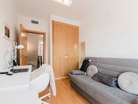 Piso de 271 m² en la Pobla de Vallbona