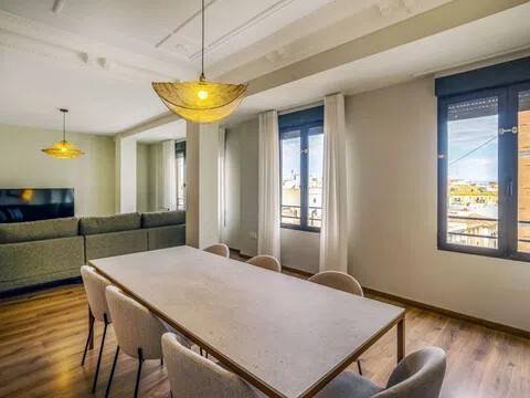 Apartamento 200 m² em València