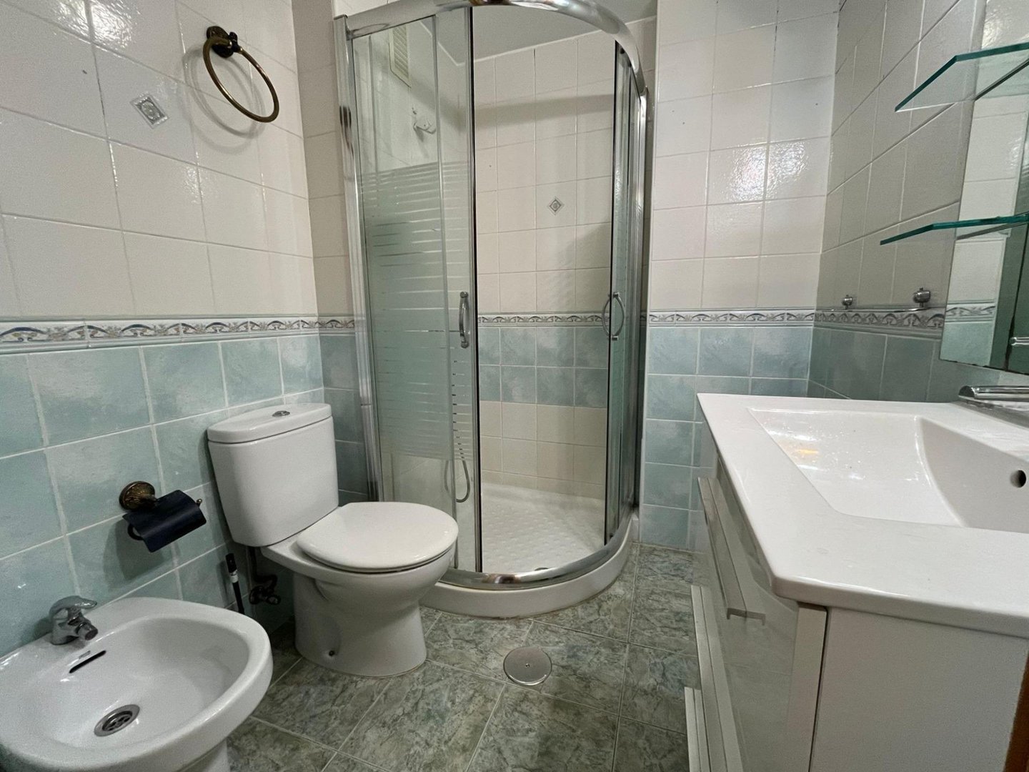 Piso de 85 m² en Granada