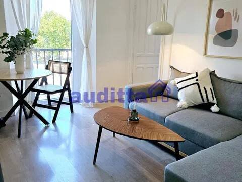 Piso de 80 m² en Sevilla