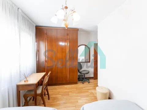 Pis de 86 m² a Oviedo
