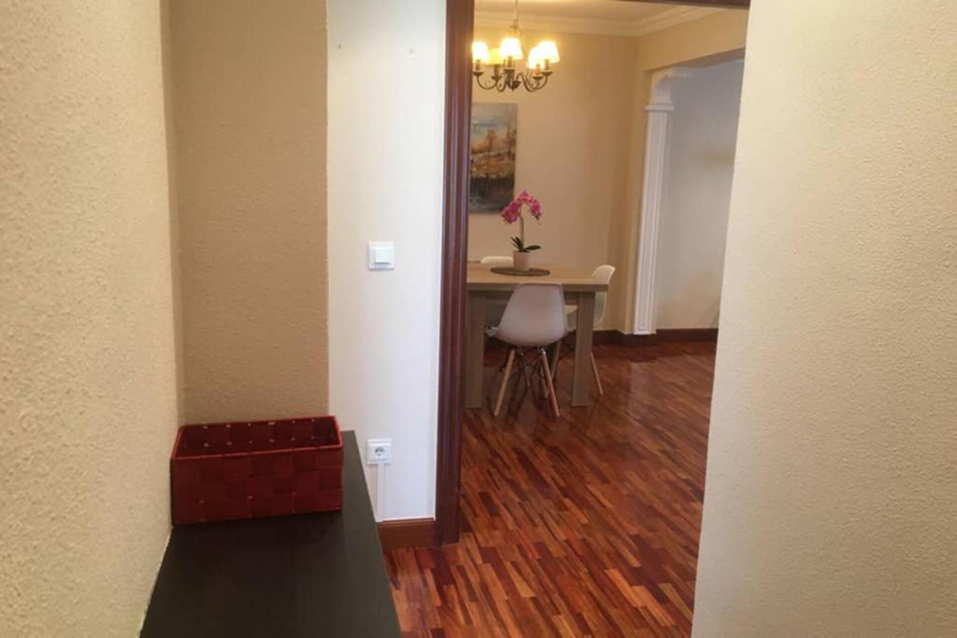 Wohnung 70 m² in Irun