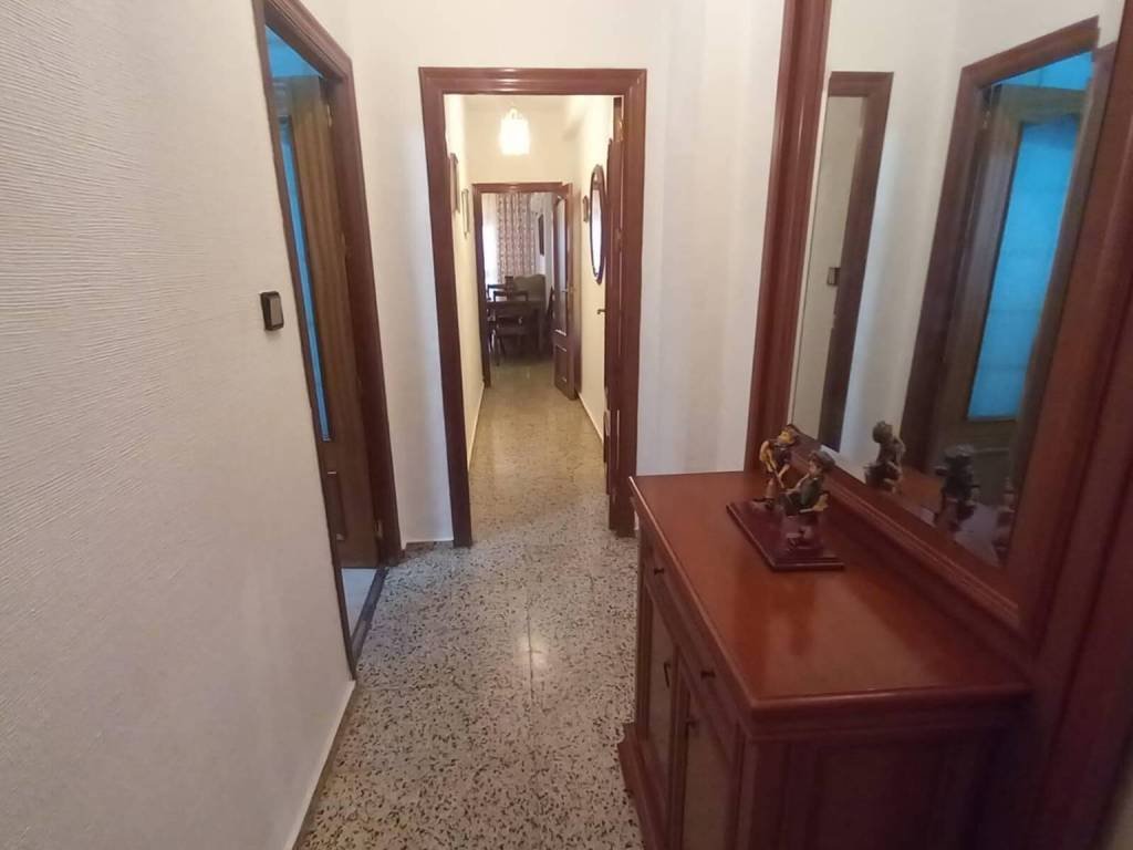 Pis de 76 m² a Còrdova