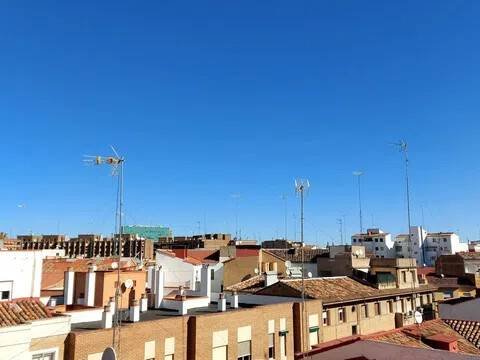 Piso de 95 m² en Zaragoza