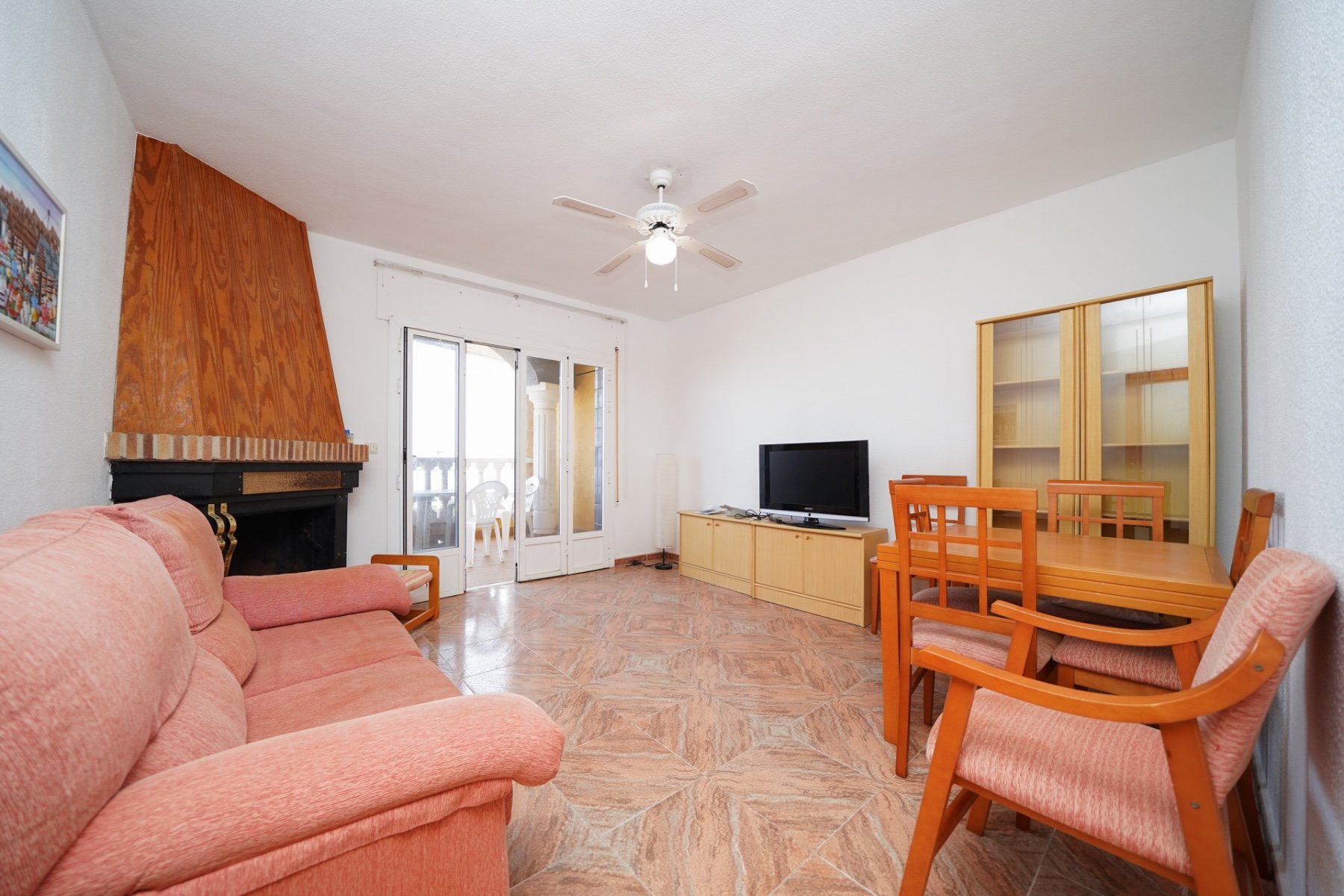 Wohnung 98 m² in Dolores