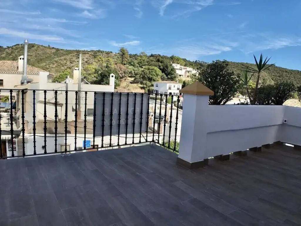 Pis de 235 m² a Benahavís