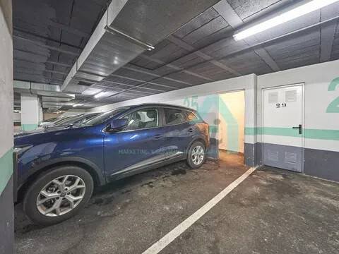 Piso de 83 m² en Oviedo