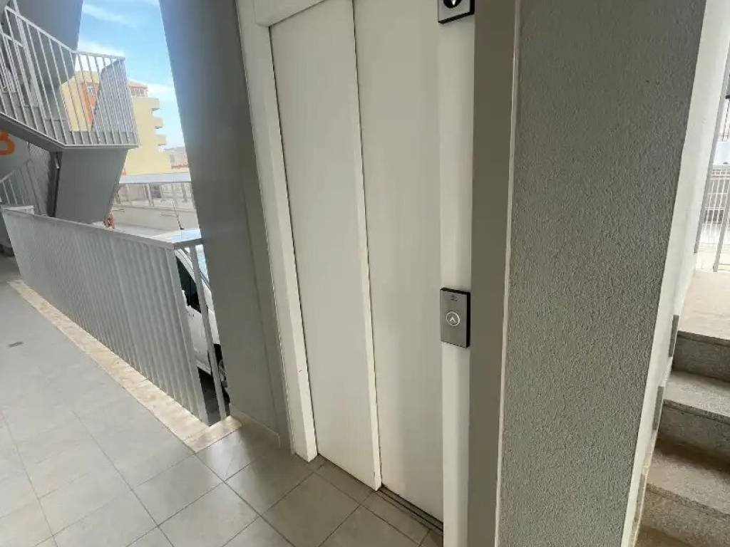 Piso de 80 m² en Daimuz