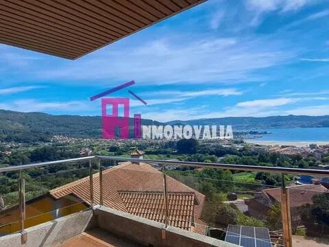 Casa de 180 m² en Moaña