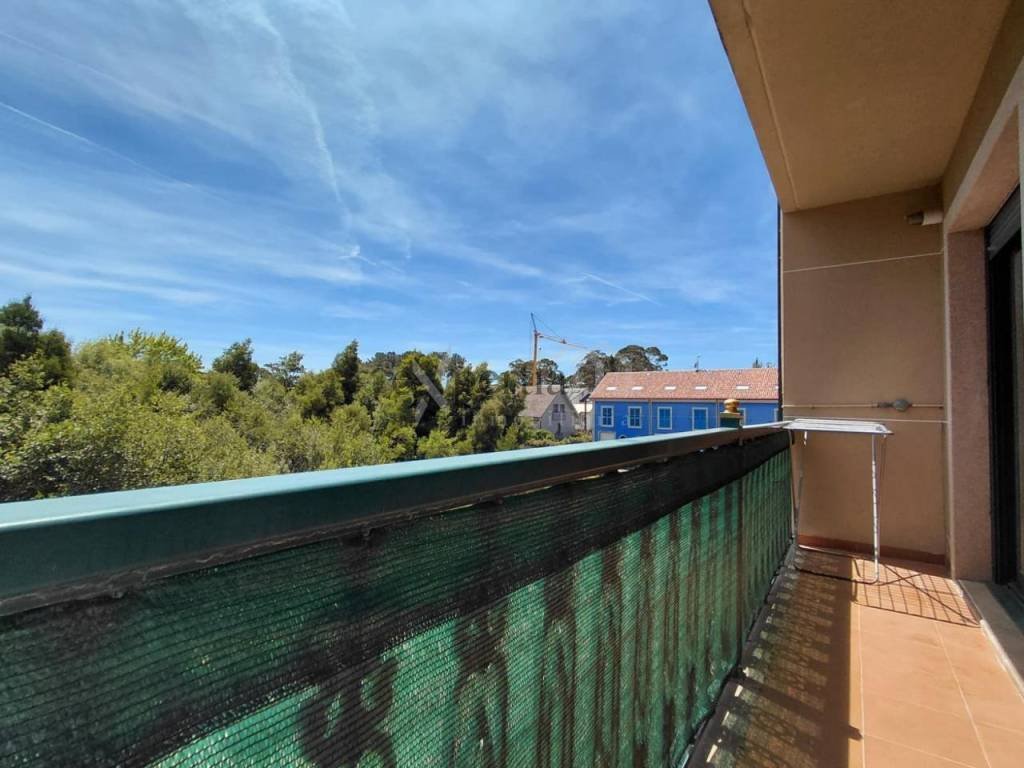Piso de 71 m² en Boiro