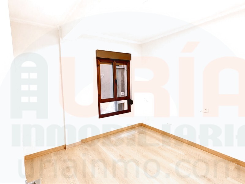 Pis de 78 m² a Oviedo