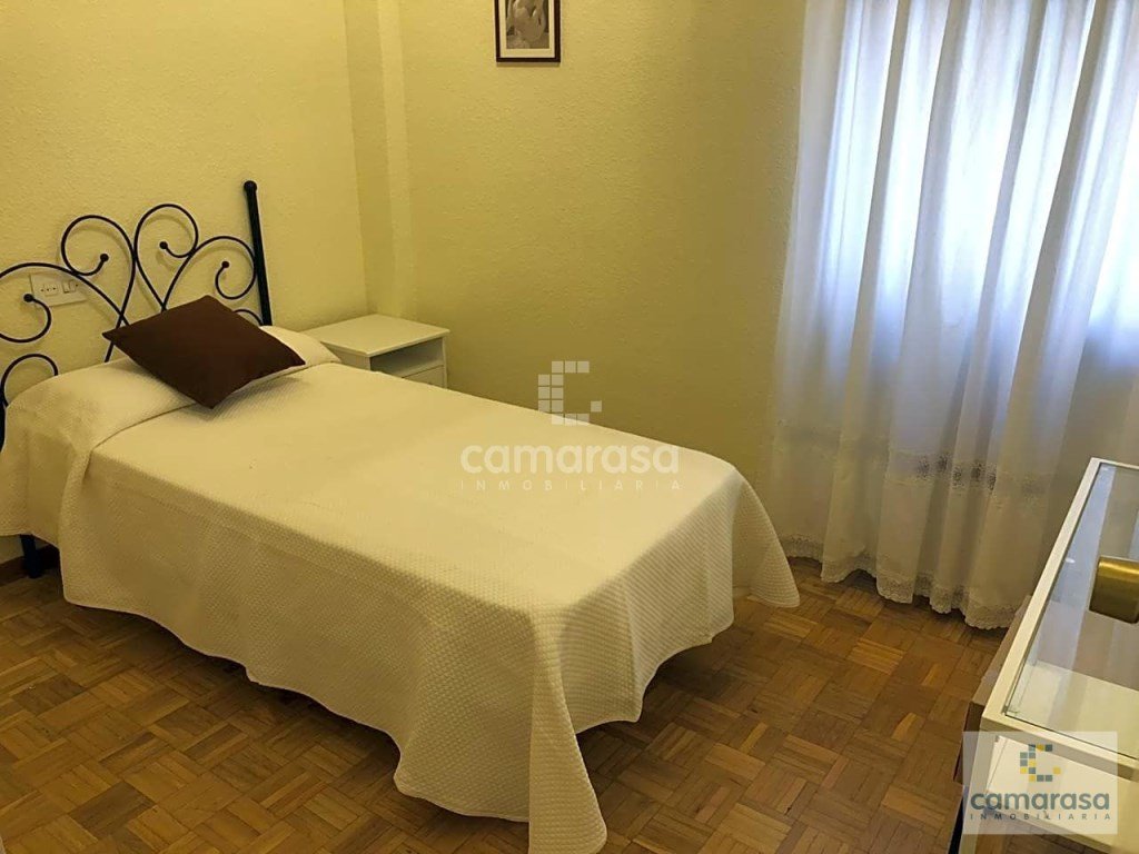 Pis de 104 m² a Àvila
