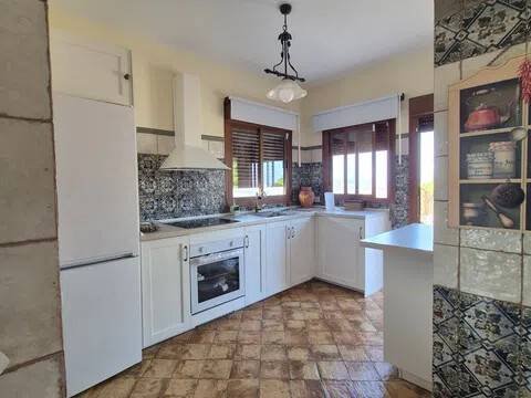 Casa de 100 m² en Alhama de Almería