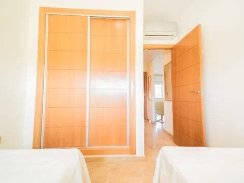 Piso de 90 m² en Roquetas de Mar
