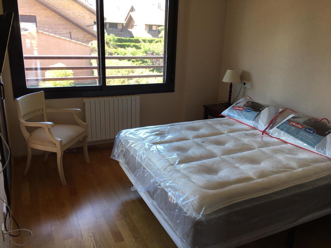 Casa de 437 m² en Villanueva de Gállego