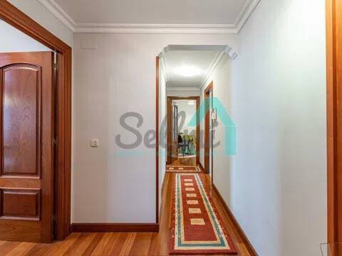 Piso de 100 m² en Oviedo