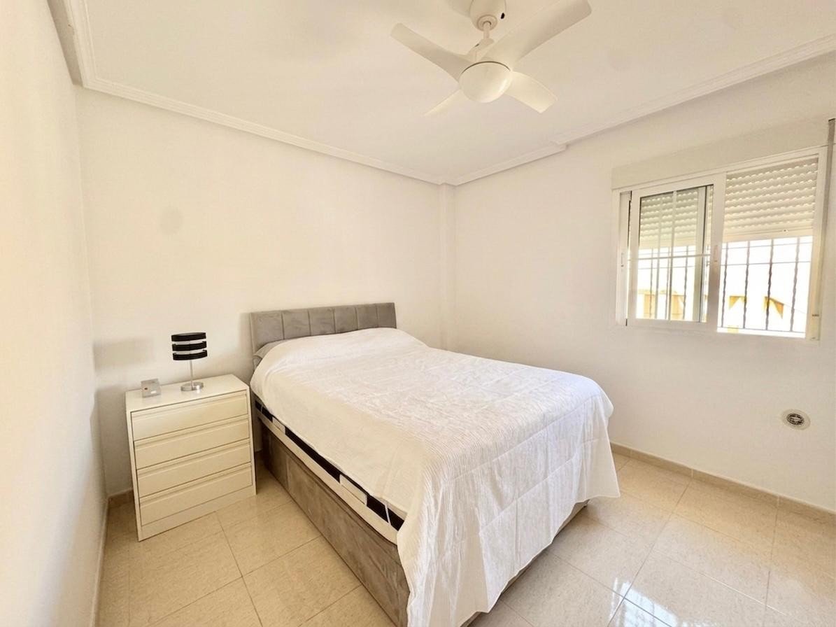 Casa de 100 m² en Orihuela