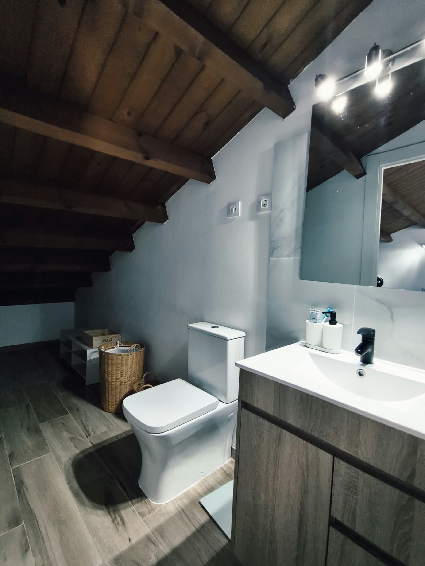 Casa de 238 m² a Riotuerto