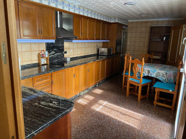 Habitación 250 m², Elda