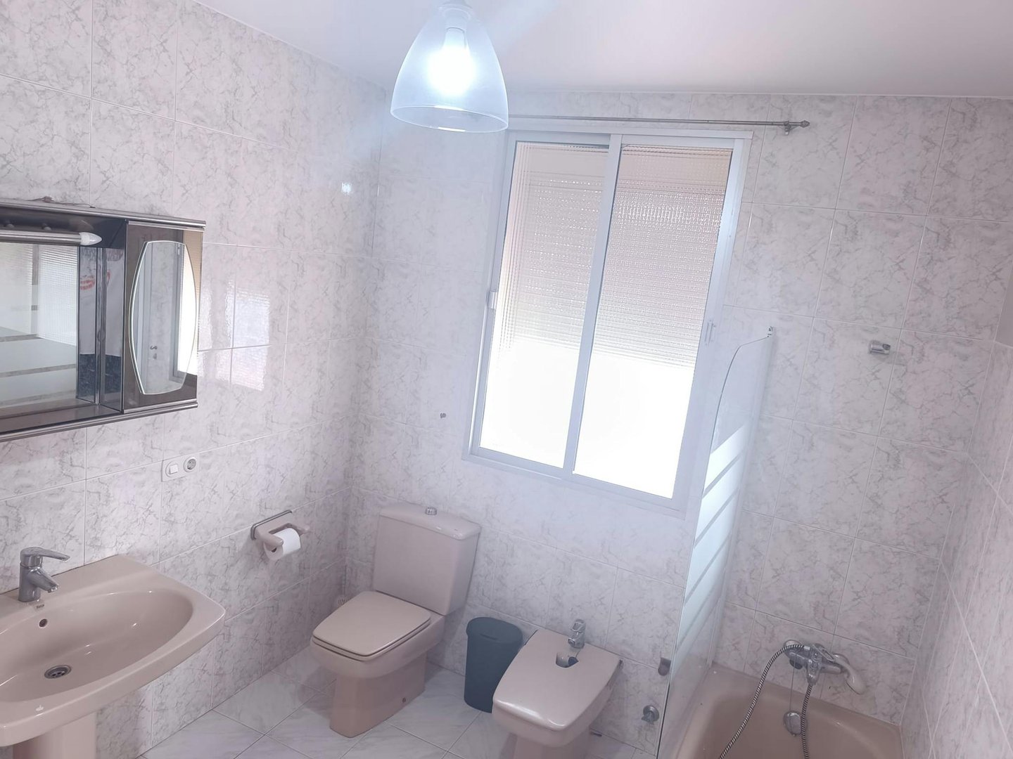 Habitación 230 m², Sevilla