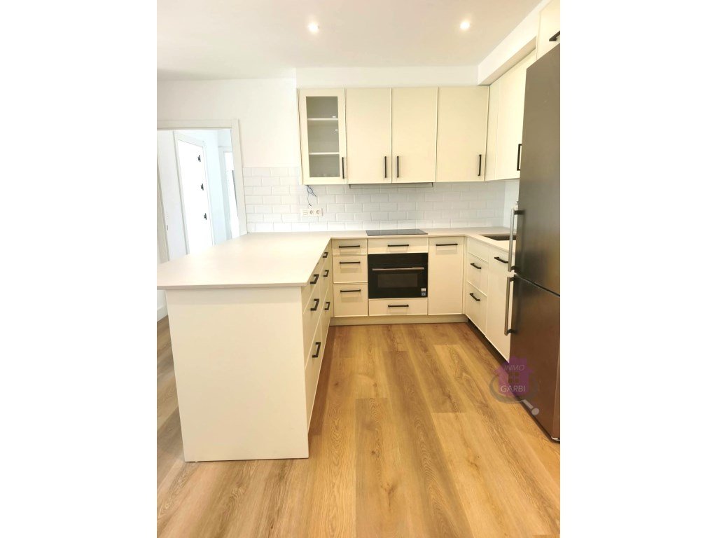 Pis de 85 m² a Sant Sebastià