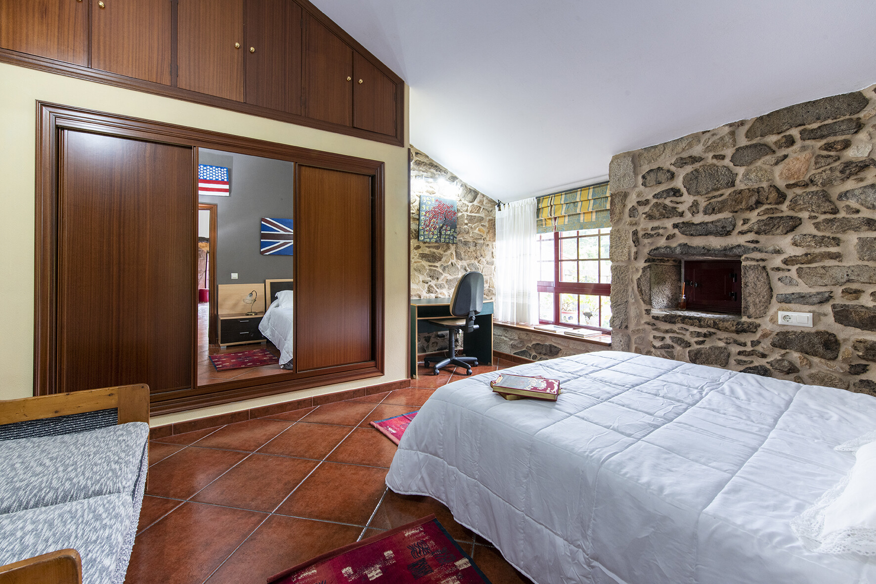 Piso de 883 m² en Brión