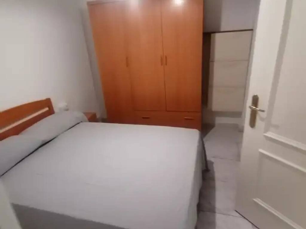 Piso de 60 m² en Sevilla