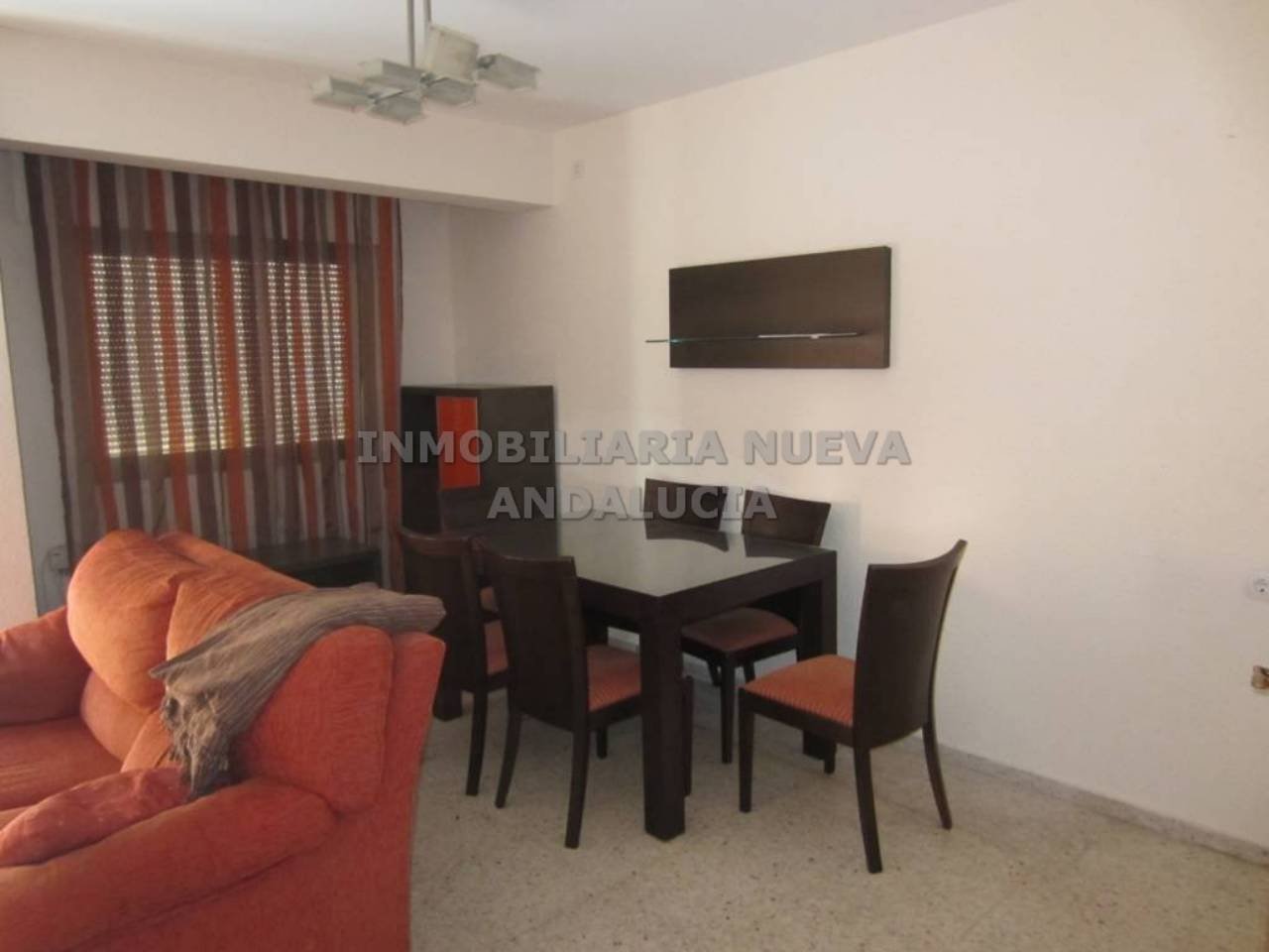 Piso de 107 m² en Almería
