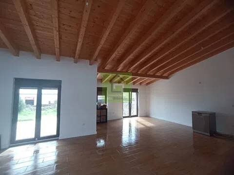 Casa de 281 m² en Luelmo