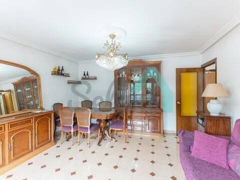Piso de 75 m² en Aller
