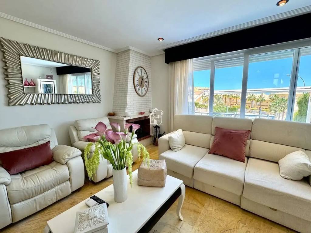 Casa de 200 m² en Orihuela