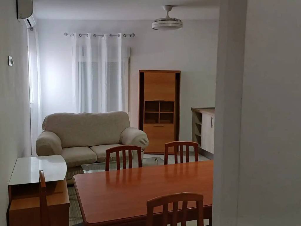 Apartamento 45 m² em Villafranca de los Caballeros
