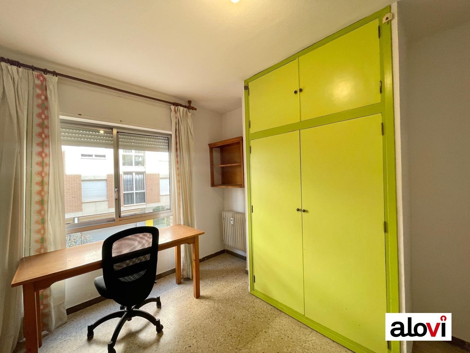 Habitación 200 m², Granada
