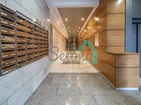 Piso de 83 m² en Oviedo