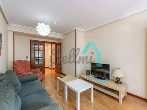 Appartamento 75 m² a Oviedo