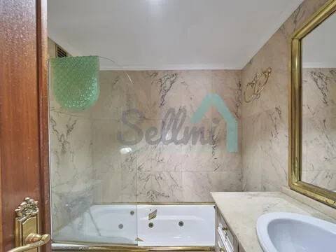Wohnung 142 m² in Oviedo