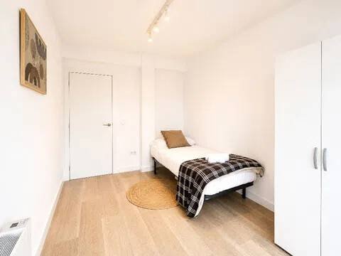 Habitación 80 m², Santander