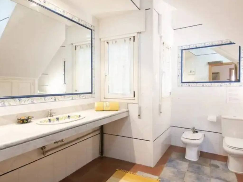 Casa de 200 m² en Redondela