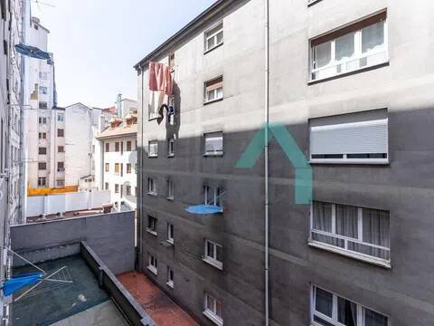 Piso de 54 m² en Oviedo