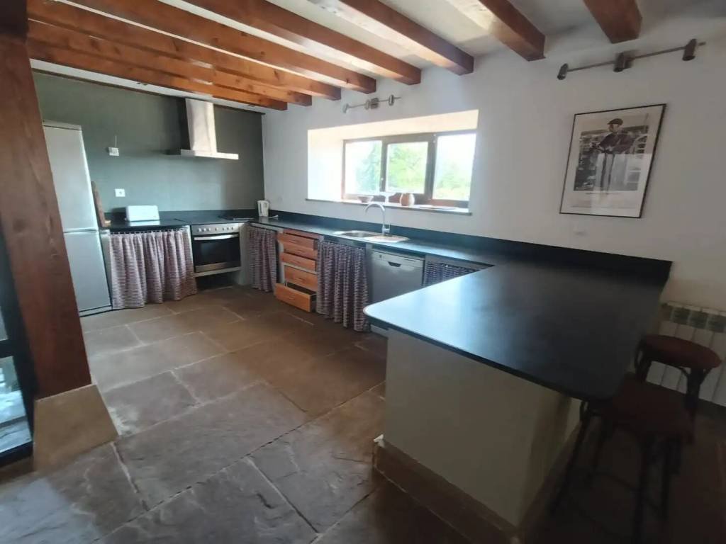 Casa de 215 m² en Molledo