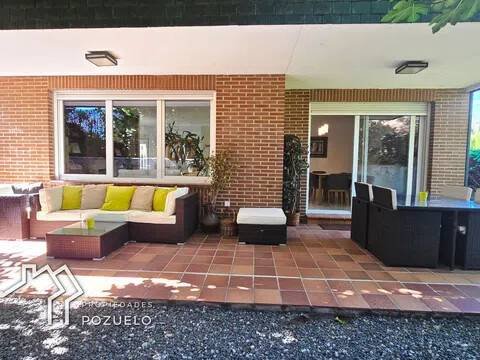 Maison 370 m² à Pozuelo de Alarcón