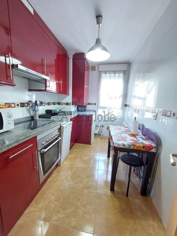 Piso de 58 m² en Oviedo