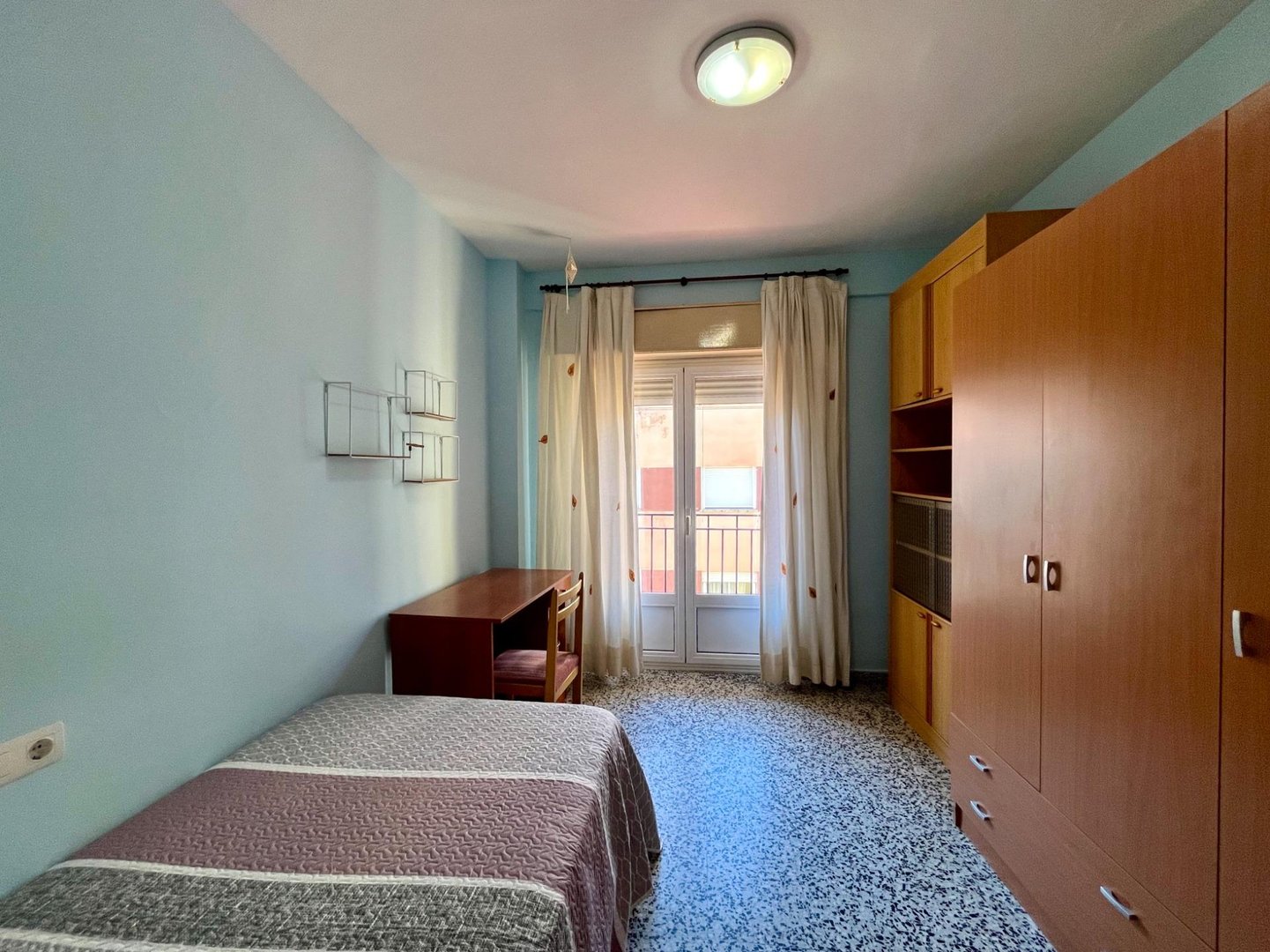 Quarto para alugar, Granada