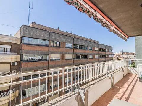 Appartement 93 m² à Saragosse