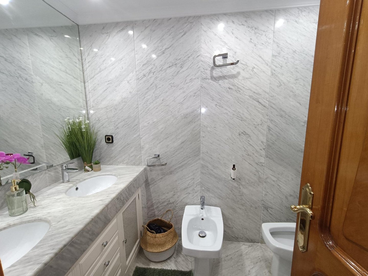 Piso de 139 m² en Granada